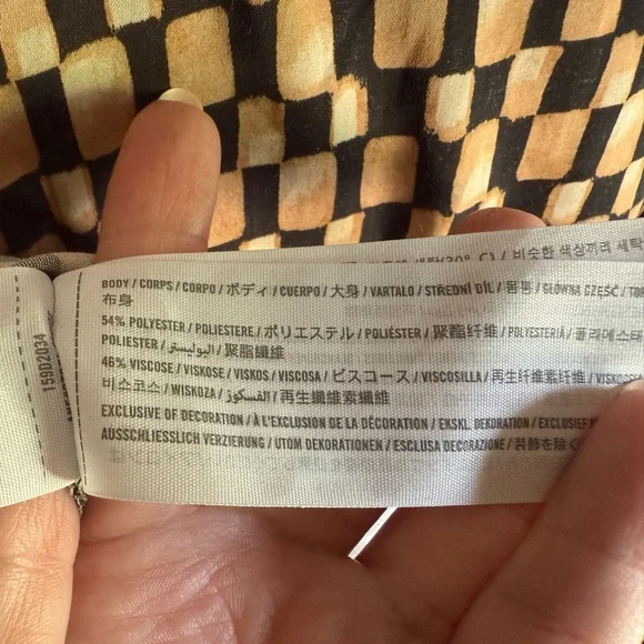 EUC Abercrombie & Fitch geometric pattern shirt dress - Picture 9 of 9